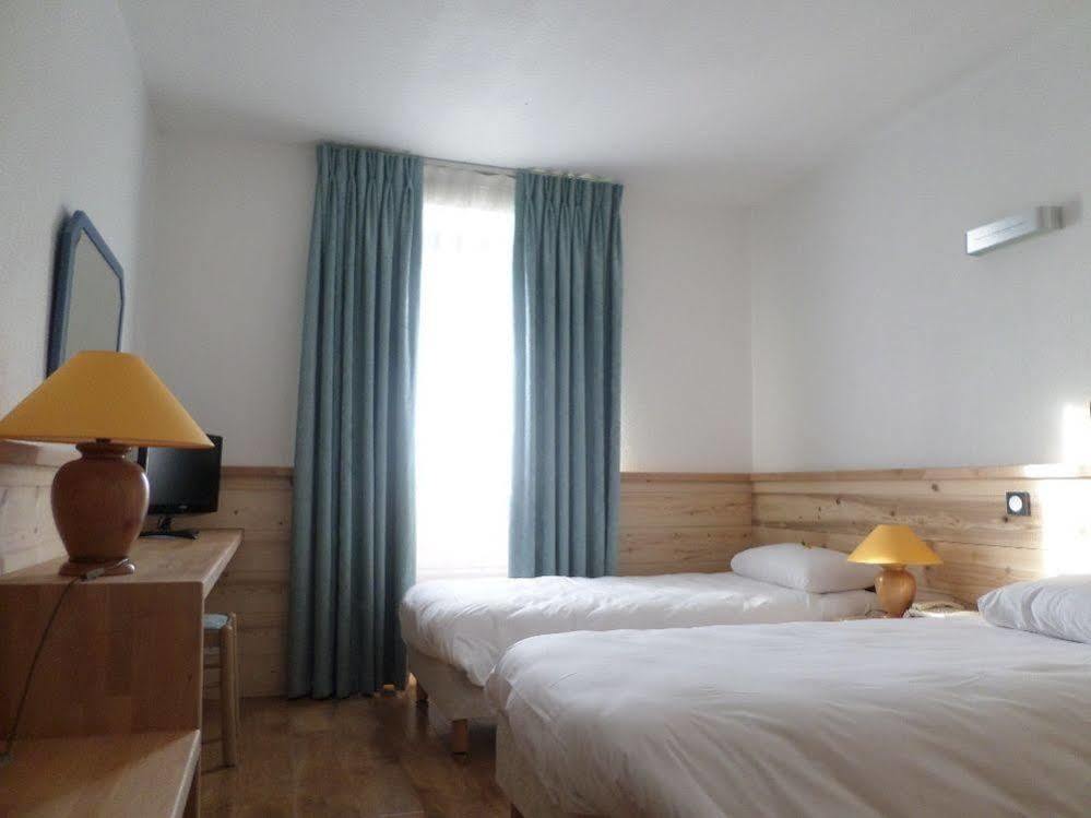 Domaine De Charmeil Saint-Quentin-sur-Isère Esterno foto